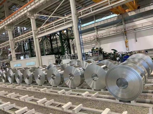 Industri Baja Galvanisasi Berkelanjutan Setelah Hot Rolling dengan gas tungku
